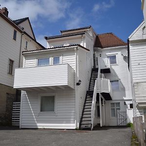 Ls Apartments